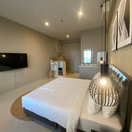 The Bridge Residence, Multi-Apartment By Emma Phnom Penh Ngoại thất bức ảnh